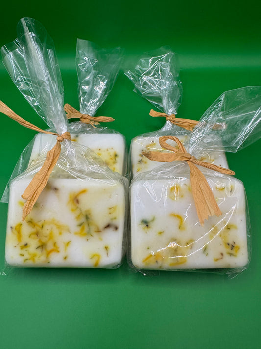 Rose & Calendula Goat Milk Soap: Gentle Exfoliation, Natural Nourishment